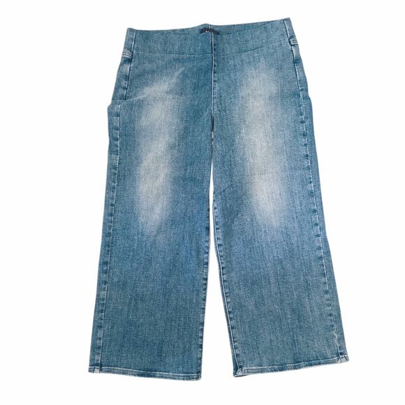 NYDJ Pull On Lift x Tuck Wide Leg High Waist Cropped Washed Jeans 8 - Picture 1 of 9
